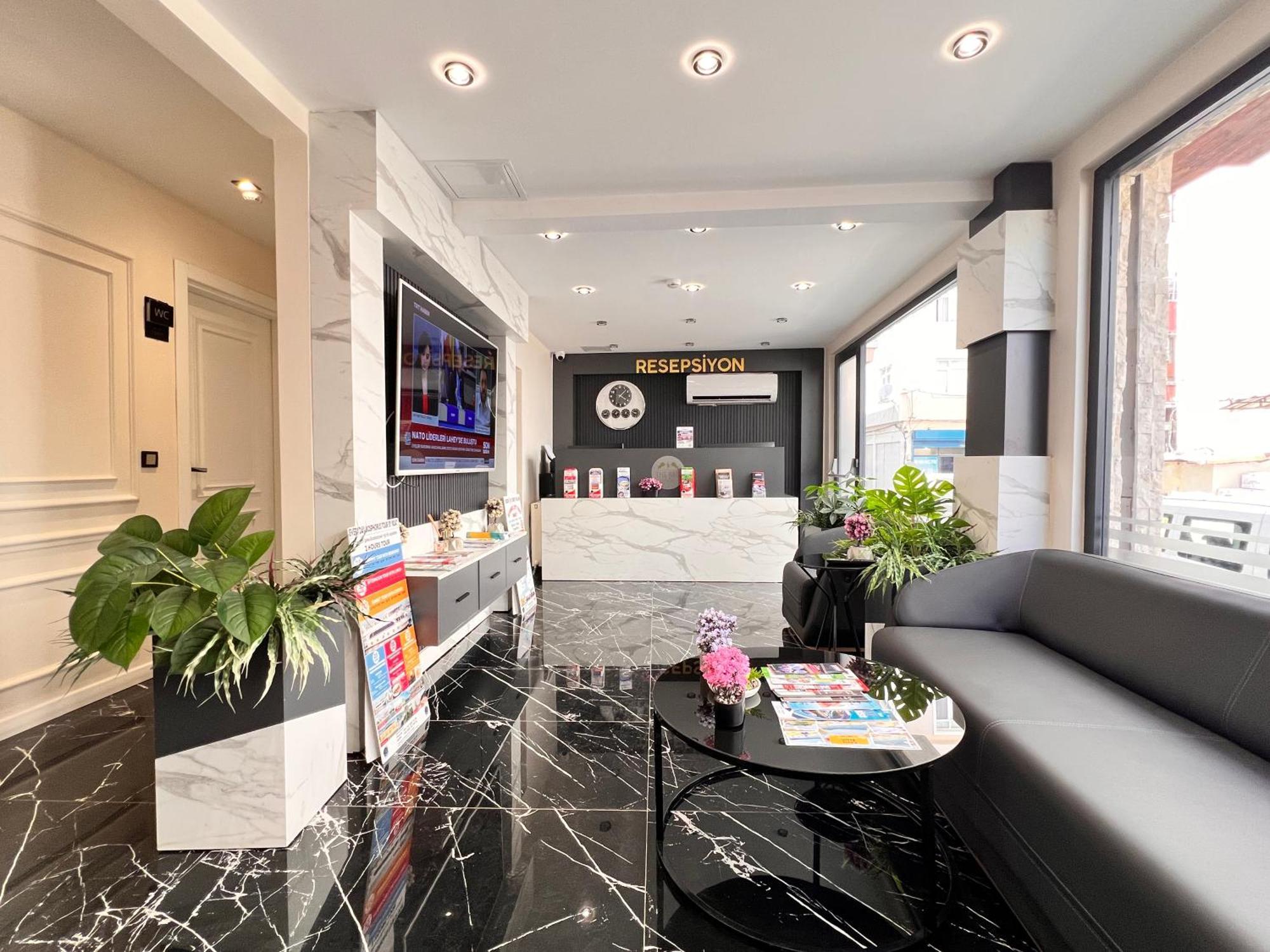 The Bail Hotel — Fotoğraflar 2